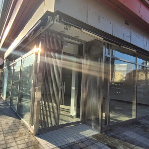 *젠틀몬스터 인근* 성수동 메인거리 브랜드 쇼룸 & 팝업 최적 공간, 슬라이드 이미지 4