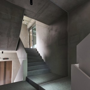 네스트 699, 슬라이드 이미지 3